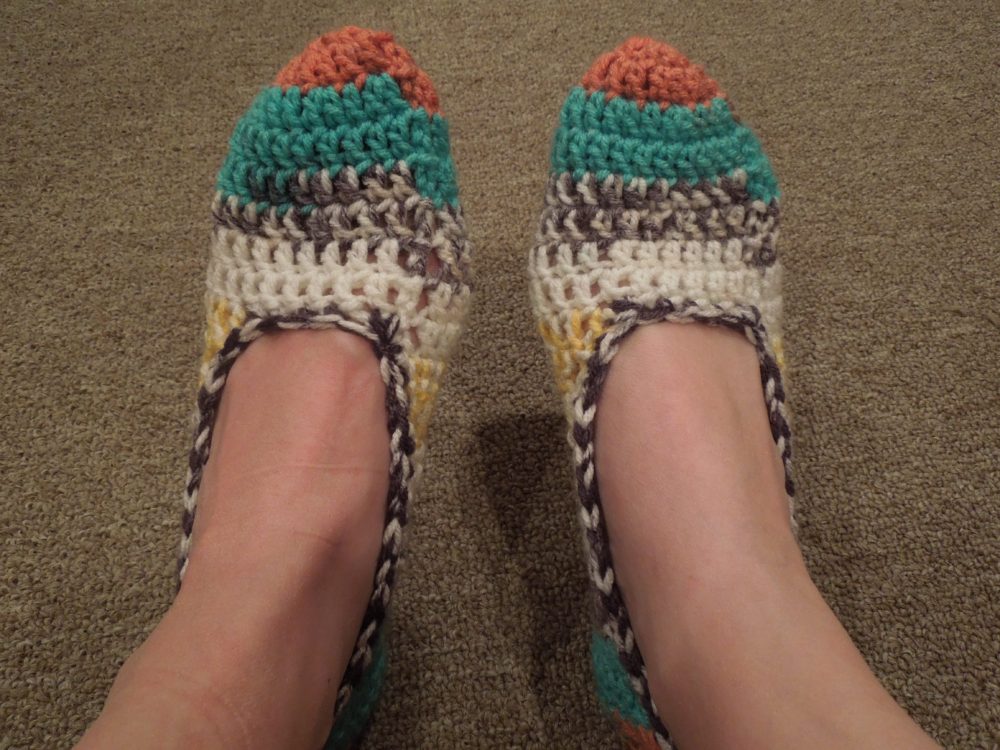 Simple Crochet Slippers for Narrow Feet Finished | Marching North