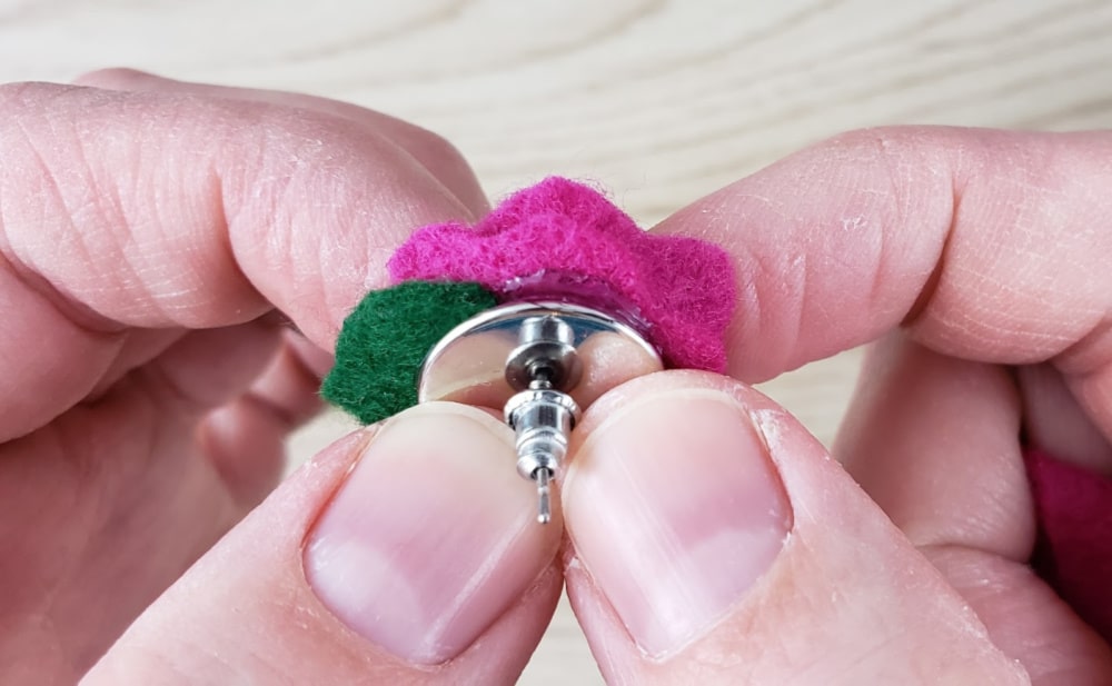 DIY Felt Flower Earrings, Tutorial