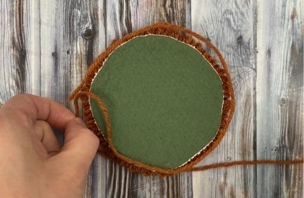 How to cut a fuzzy frog punch needle coaster 