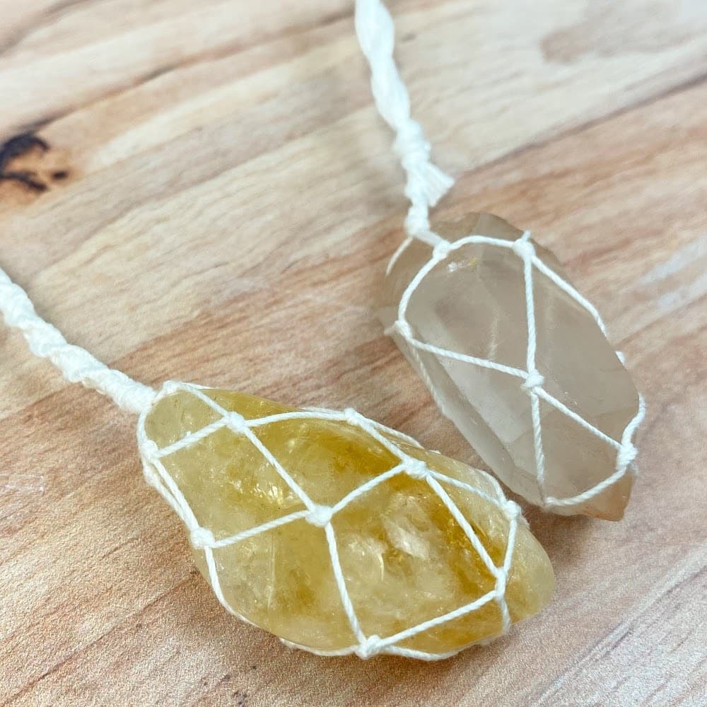 DIY Wire Wrapped Jewelry For Starters: Learn To Make Jewelry With Ease At  The Comfort Of Your Home: Creating Unique Jewelry By Wire-Wrapping Crystals