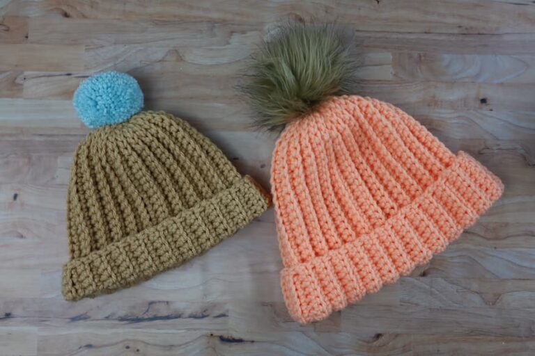 Beginner Ribbed Crochet Hat Pattern (Easy and Fast!) | Marching North