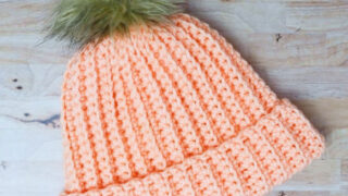 Beginner Ribbed Crochet Hat Pattern (Easy and Fast!)