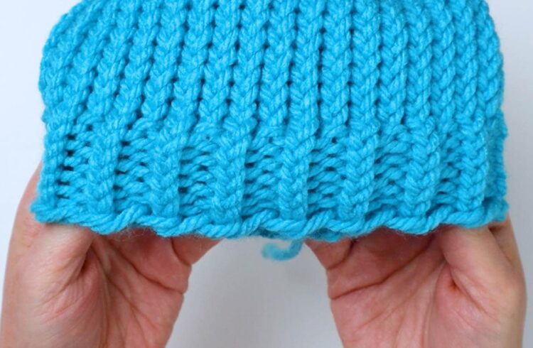 How to Loom Knit a Baby Hat (in 2 Sizes!) | Marching North