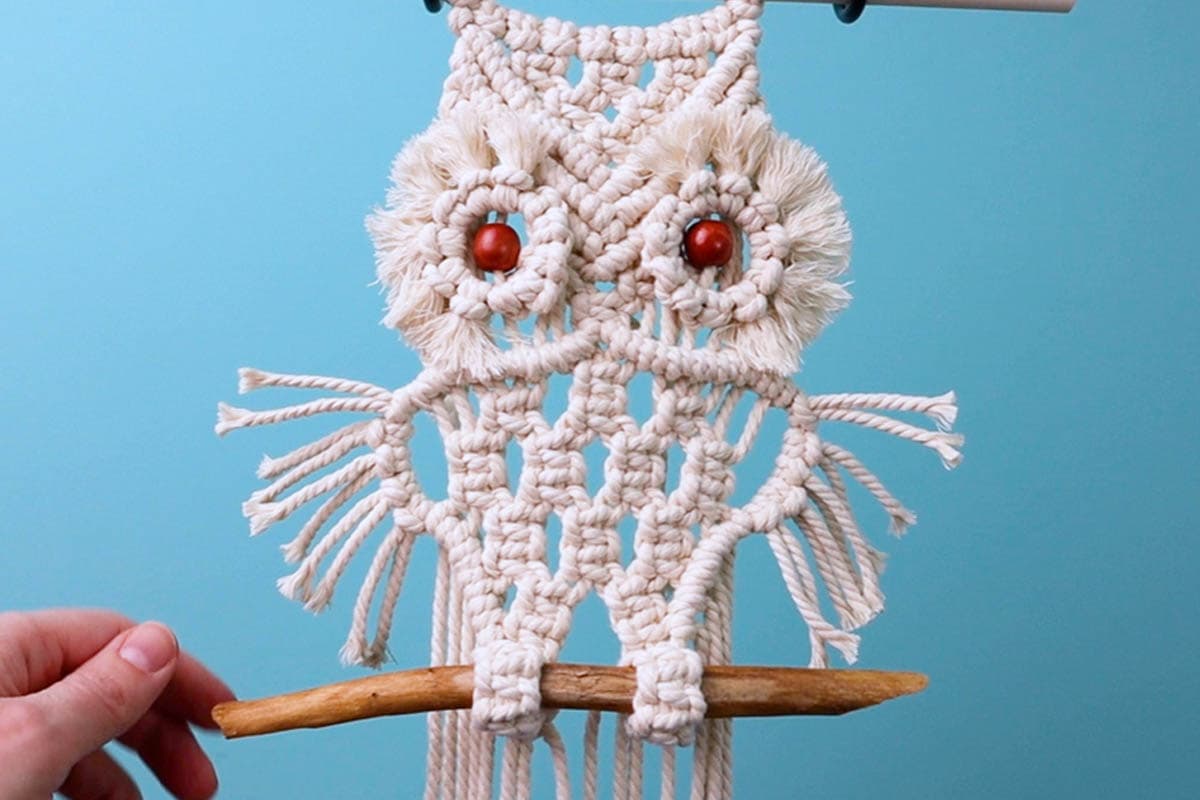 free-macrame-owl-pattern-easy-diy-tutorial-video-marching-north