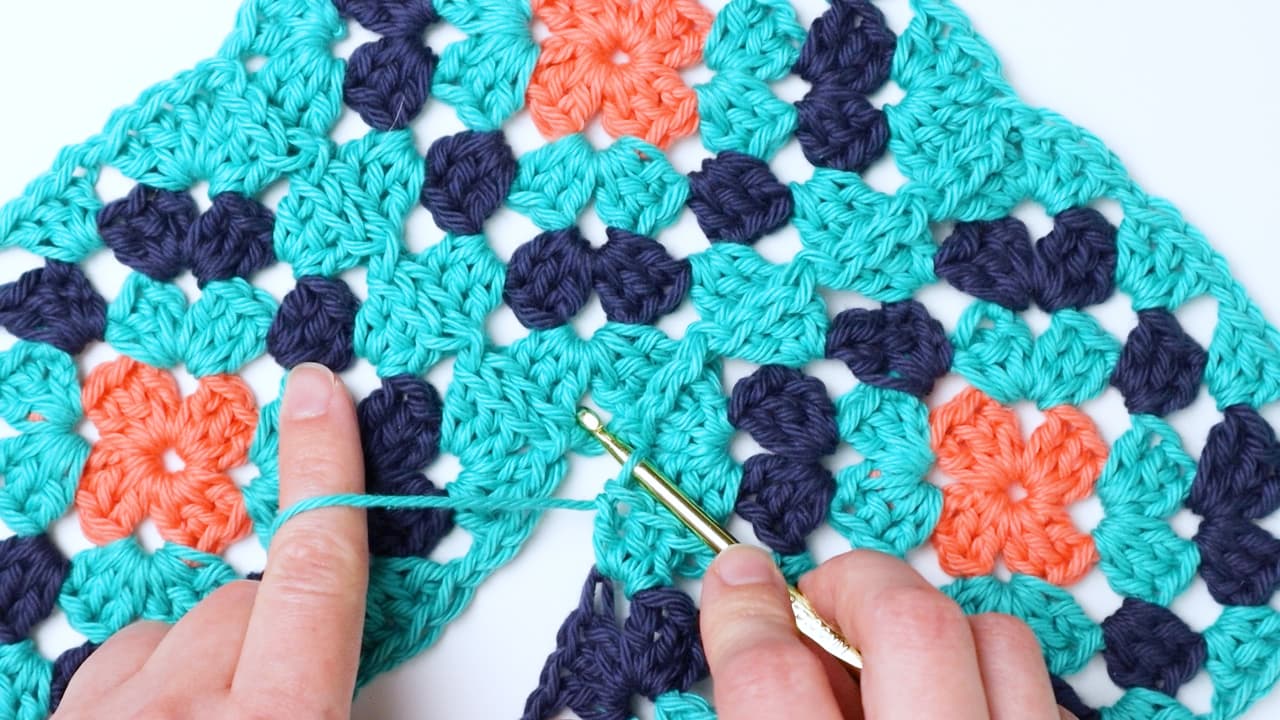 Granny Square Bandana (Free Pattern & Tutorial!) | Marching North