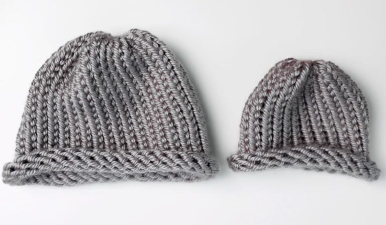 easiest-loom-knit-baby-hat-free-pattern-marching-north