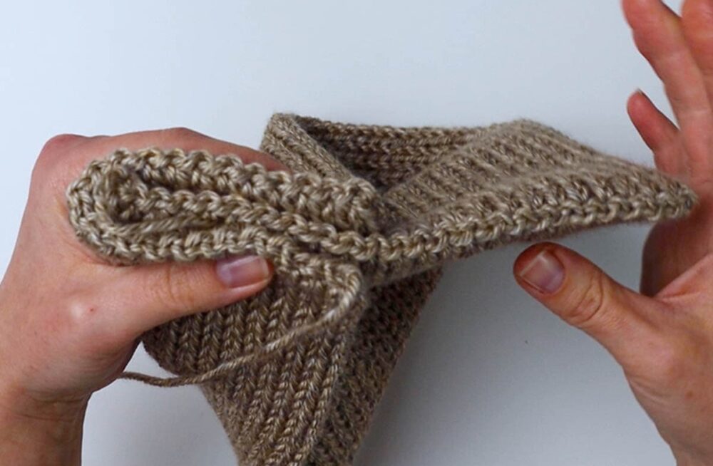 how to make Quick #headband on 22 needles knitting machine 