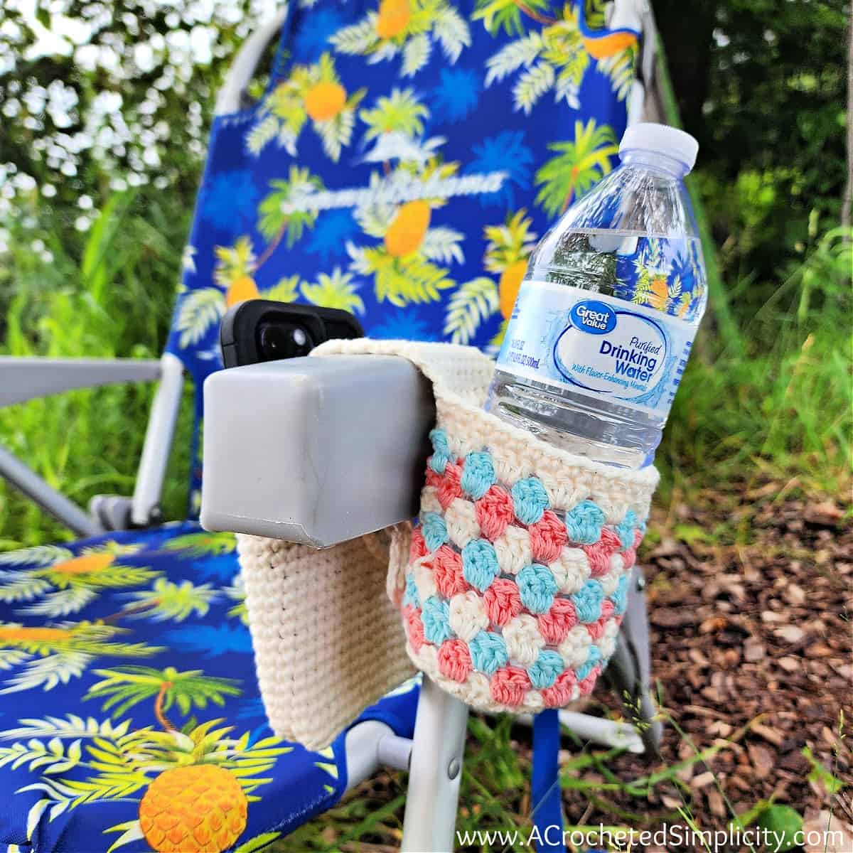 Crochet Water Bottle Holder with Phone Pocket & Adjustable Strap